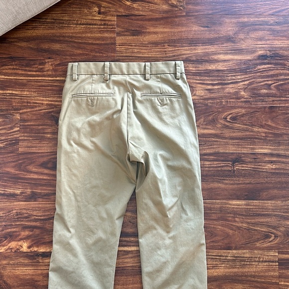 Dockers Signature Khakis slim fit size 29x32 - Picture 3 of 4
